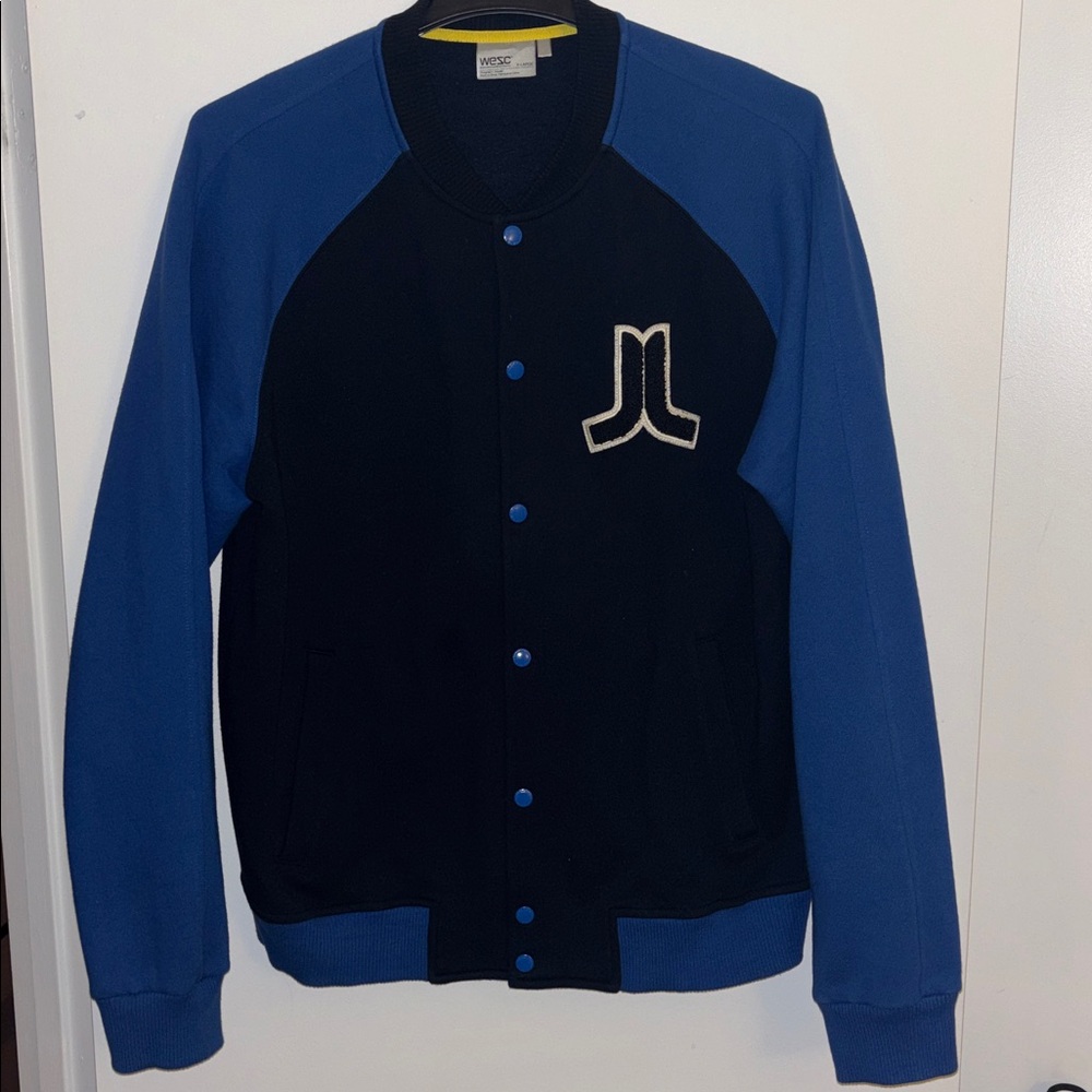 Wesc Mens XL Fleece Bomber Jacket, Navy-Royal-White